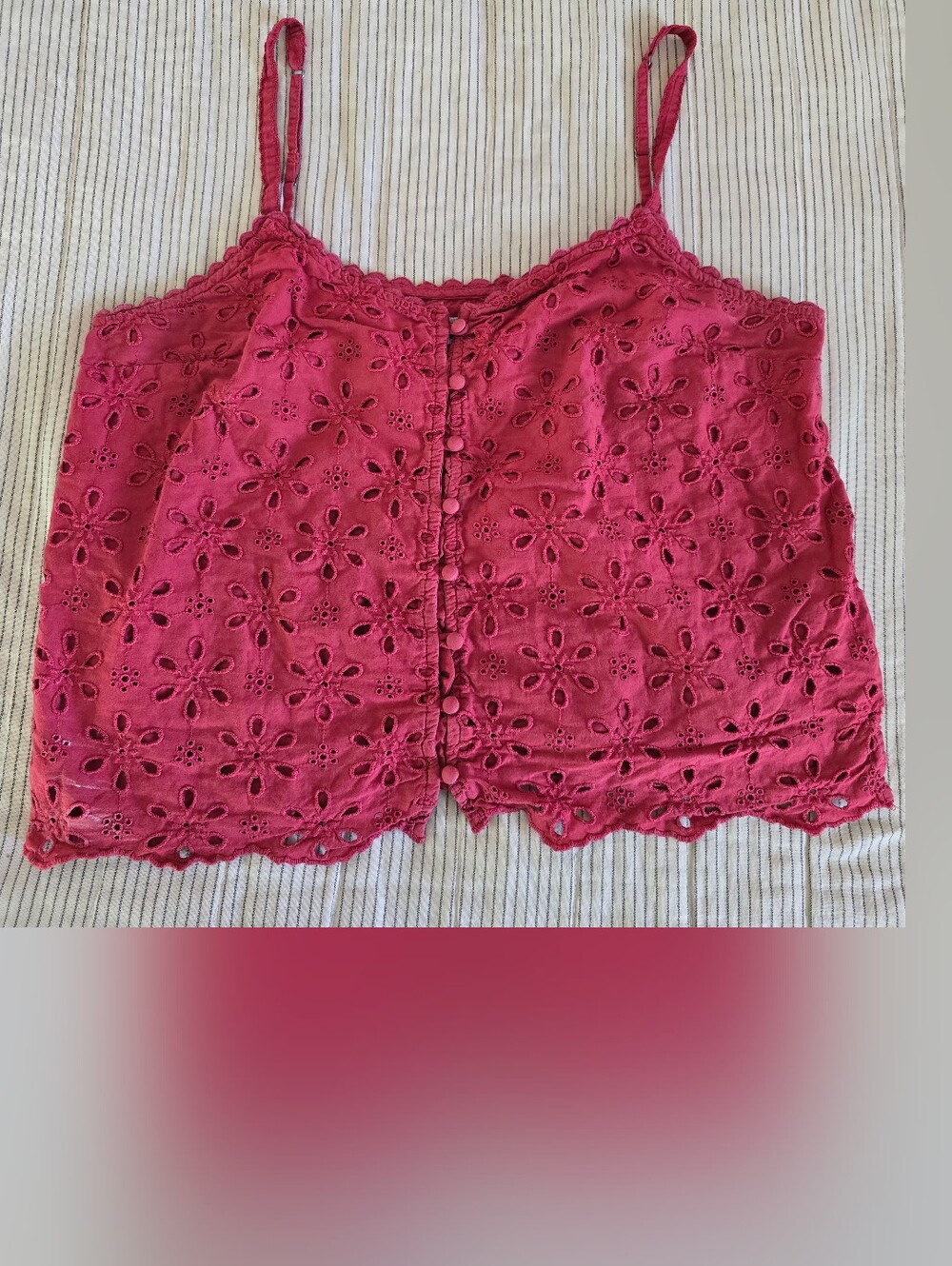 Abercrombie Fitch Red Button Front Cropped Eyelet Tank Top Size L Scalloped  Hem